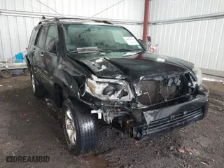 2007 Toyota 4Runner SR5 with VIN JTEBU14R178084851, listed as a IAAI auction lot 41930578 with 226,430 mi miles. Bid and sale history available at carsss.com. Image 1.