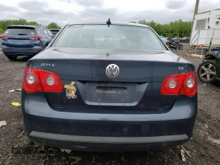 2006 Volkswagen Jetta z VIN 3VWSG81K86M798947, wystawiony jako Copart lot #57257545 z przebiegiem 160 722 mil mil oraz Szkoda całkowita • Salvage title. Historia ofert i sprzedaży dostępna na DreamBid. Obrazek 6.