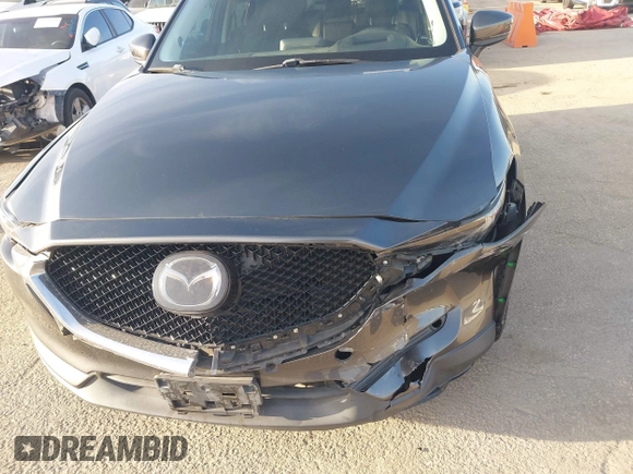 2018 Mazda CX-5 Grand Touring with VIN JM3KFBDM0J0405574, listed as a IAAI auction lot 41725319 with 44,380 mi miles. Bid and sale history available at carsss.com. Image 6.