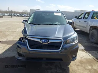 2019 Subaru Forester Premium with VIN JF2SKAEC8KH578574, listed as a IAAI auction lot 41806639 with 55,987 mi miles. Bid and sale history available at carsss.com. Image 12.