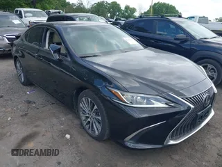 2019 Lexus ES 350 z VIN 58ABZ1B16KU020442, wystawiony jako IAAI lot #42178174 z przebiegiem 30 915 mil mil oraz . Historia ofert i sprzedaży dostępna na DreamBid. Obrazek 1.