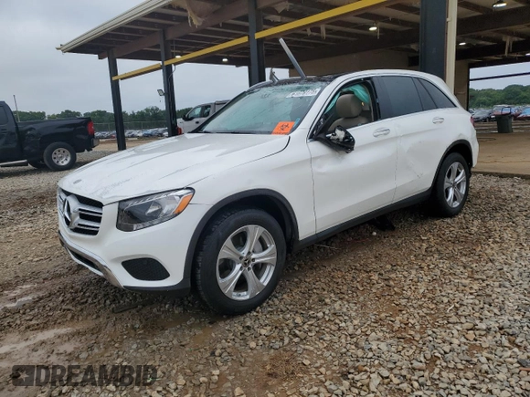 2018 Mercedes-Benz GLC 300 with VIN WDC0G4JBXJV044928, listed as a Copart auction lot 61679175 with 151,450 mi miles and Salvage title. Bid and sale history available at DreamBid. Image 1.