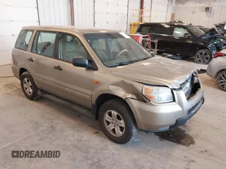 2006 Honda Pilot LX with VIN 5FNYF18116B000247, listed as a IAAI auction lot 42475656 with 147,250 mi miles and . Bid and sale history available at DreamBid. Image 1.