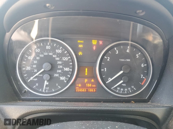 2007 BMW 3 Series 328i with VIN WBAVS13527FX15072, listed as a Copart auction lot 48186315 with 224,583 mi miles and Salvage Title. Bid and sale history available at carsss.com. Image 9.