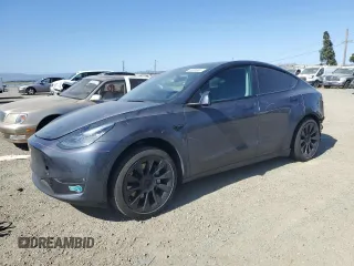 2022 Tesla Model Y Long Range z VIN 7SAYGDEE6NF429701, wystawiony jako Copart lot #58585665 z przebiegiem 86 537 mil mil oraz Szkoda całkowita • Salvage title. Historia ofert i sprzedaży dostępna na DreamBid. Obrazek 1.