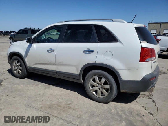 2013 Kia Sorento LX with VIN 5XYKT4A20DG368444, listed as a Copart auction lot 47887985 with 116,915 mi miles and Salvage Title. Bid and sale history available at carsss.com. Image 2.