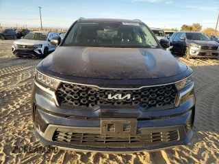 2022 Kia Sorento Hybrid S with VIN KNDRG4LGXN5123480, listed as a Copart auction lot 81755824 with 88,620 mi miles and Salvage Title. Bid and sale history available at carsss.com. Image 5.