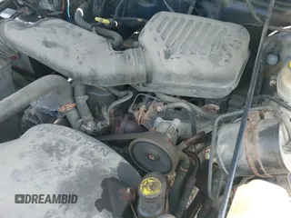 1997 Jeep Wrangler SE z VIN 1J4FY29P5VP426970, wystawiony jako IAAI lot #42595391 z przebiegiem 93 270 mil mil oraz . Historia ofert i sprzedaży dostępna na DreamBid. Obrazek 13.