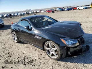 2013 Mercedes-Benz SLK 350 z VIN WDDPK5HA4DF057748, wystawiony jako Copart lot #47574865 z przebiegiem Nie podano mil oraz Szkoda całkowita • Salvage title. Historia ofert i sprzedaży dostępna na DreamBid. Obrazek 4.