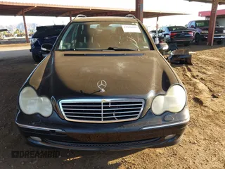 2002 Mercedes-Benz C 230/260/280/320 with VIN WDBRH64J92F163962, listed as a IAAI auction lot 42450686 with Not provided miles and . Bid and sale history available at DreamBid. Image 13.