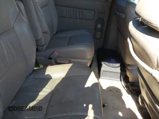 2001 Toyota Sienna LE with VIN 4T3ZF13C61U336492, listed as a IAAI auction lot 41896586 with 191,571 mi miles. Bid and sale history available at carsss.com. Image 8.