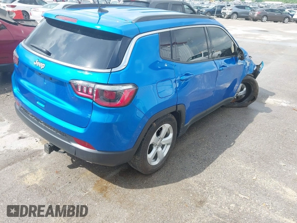 2020 Jeep Compass Latitude with VIN 3C4NJCBB9LT236642, listed as a IAAI auction lot 42113938 with Not provided miles and . Bid and sale history available at DreamBid. Image 4.