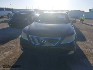 2009 Lexus LS 460 with VIN JTHCL46F595003398, listed as a IAAI auction lot 41225415 with 178,528 mi miles. Bid and sale history available at carsss.com. Image 12.