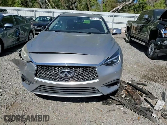 2018 Infiniti QX30 Luxury z VIN SJKCH5CP0JA050711, wystawiony jako Copart lot #48194225 z przebiegiem 116 892 mil mil oraz Szkoda całkowita • Salvage title. Historia ofert i sprzedaży dostępna na DreamBid. Obrazek 11.