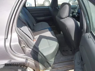 2007 Ford Police Interceptor z VIN 2FAFP71W97X155407, wystawiony jako IAAI lot #41881583 z przebiegiem Nie podano mil oraz . Historia ofert i sprzedaży dostępna na DreamBid. Obrazek 8.