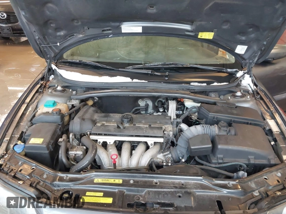 2004 Volvo S60 с VIN YV1RS61T842344192, выставлен на аукционе IAAI как лот 41278520 с пробегом Не указан миль и . История ставок и продаж доступна на DreamBid. Изображение 10.