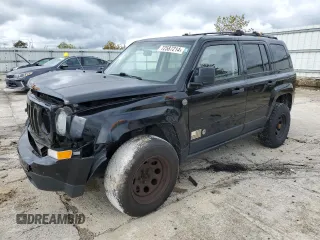 2015 Jeep Patriot Sport z VIN 1C4NJRBB1FD176918, wystawiony jako Copart lot #72587214 z przebiegiem 109 151 mil mil oraz Szkoda całkowita • Salvage title. Historia ofert i sprzedaży dostępna na DreamBid. Obrazek 1.