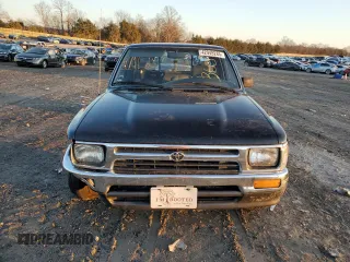 1993 Toyota Pickup DLX with VIN JT4RN93P6P5068144, listed as a Copart auction lot 42949285 with 158,254 mi miles and Clean Title. Bid and sale history available at DreamBid. Image 5.