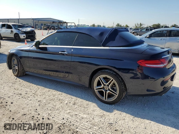 2019 Mercedes-Benz C 300 z VIN WDDWK8EB9KF780065, wystawiony jako Copart lot #67057993 z przebiegiem 38 478 mil mil oraz Szkoda całkowita • Salvage title. Historia ofert i sprzedaży dostępna na DreamBid. Obrazek 2.