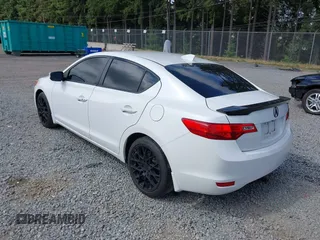 2014 Acura ILX Premium with VIN 19VDE1F54EE010386, listed as a IAAI auction lot 42587225 with 145,613 mi miles and . Bid and sale history available at DreamBid. Image 3.