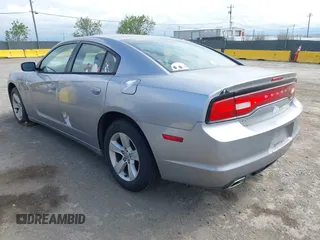 2011 Dodge Charger Rallye with VIN 2B3CL3CG7BH545479, listed as a IAAI auction lot 42072529 with 229,889 mi miles. Bid and sale history available at carsss.com. Image 3.