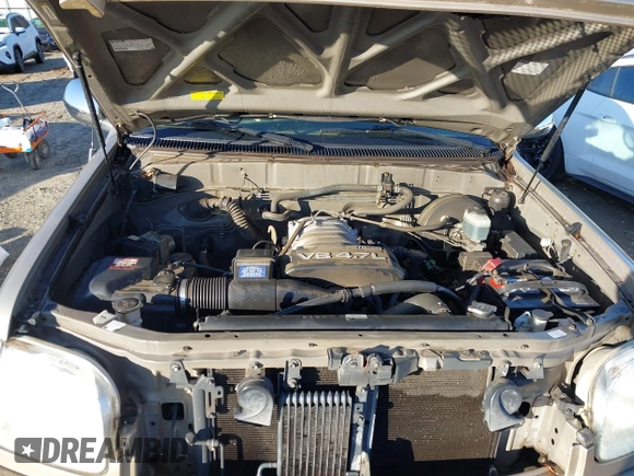 2004 Toyota Tundra SR5 with VIN 5TBET341X4S435475, listed as a IAAI auction lot 41772817 with 286,097 mi miles and . Bid and sale history available at DreamBid. Image 10.
