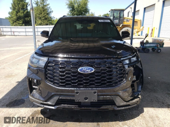 2025 Ford Explorer ST-Line with VIN 1FMUK8KH5SGB64508, listed as a Copart auction lot 59611525 with 440 mi miles and Non repairable. Bid and sale history available at DreamBid. Image 5.