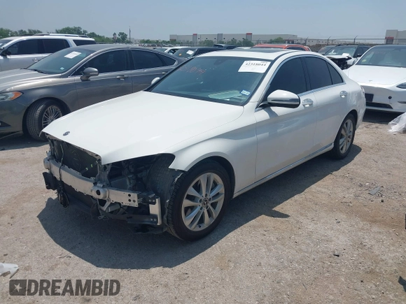 2019 Mercedes-Benz C 300 with VIN 55SWF8DB3KU304610, listed as a IAAI auction lot 42318044 with 92,854 mi miles and . Bid and sale history available at DreamBid. Image 2.