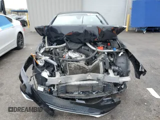 2019 Mercedes-Benz CLA 250 with VIN WDDSJ4EB0KN699441, listed as a Copart auction lot 39172383 with 41,040 mi miles and . Bid and sale history available at DreamBid. Image 5.