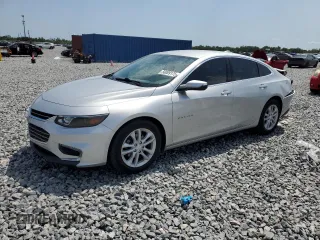 2018 Chevrolet Malibu LT z VIN 1G1ZD5ST2JF160906, wystawiony jako Copart lot #56009175 z przebiegiem 61 498 mil mil oraz Szkoda całkowita • Salvage title. Historia ofert i sprzedaży dostępna na DreamBid. Obrazek 1.