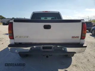 2003 GMC Sierra 1500HD SLE z VIN 1GTGC13U33F222110, wystawiony jako Copart lot #44918185 z przebiegiem 209 001 mil mil oraz Tytuł czysty. Historia ofert i sprzedaży dostępna na DreamBid. Obrazek 6.