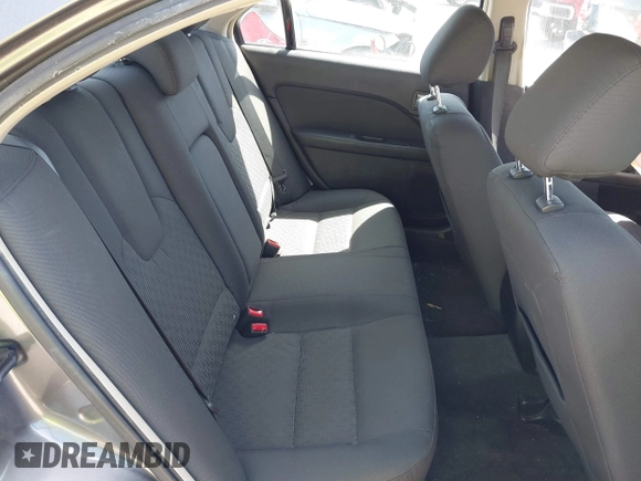 2011 Ford Fusion SE with VIN 3FAHP0HA2BR132049, listed as a IAAI auction lot 41891093 with 150,896 mi miles. Bid and sale history available at carsss.com. Image 8.