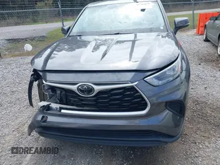 2020 Toyota Highlander L z VIN 5TDCZRAH2LS512145, wystawiony jako IAAI lot #41783670 z przebiegiem 53 919 mil mil oraz . Historia ofert i sprzedaży dostępna na DreamBid. Obrazek 13.