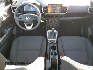 2024 Hyundai Venue SE with VIN KMHRB8A35RU311398, listed as a Copart auction lot 78067294 with 25,881 mi miles and Clean Title. Bid and sale history available at DreamBid. Image 8.