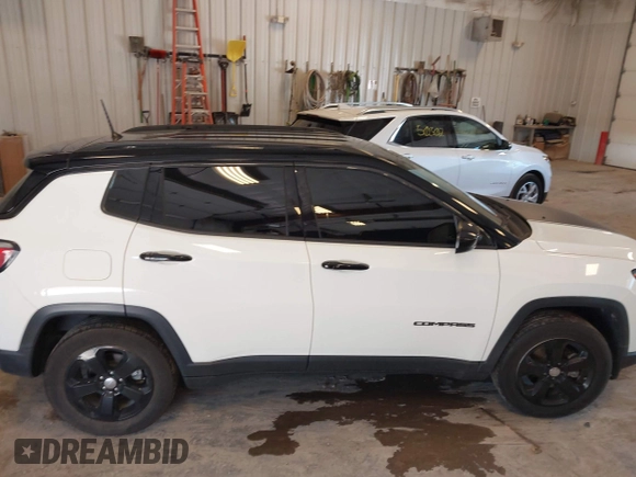 2018 Jeep Compass Latitude с VIN 3C4NJDBBXJT349731, выставлен на аукционе IAAI как лот 42564250 с пробегом 72 303 миль миль и . История ставок и продаж доступна на DreamBid. Изображение 13.