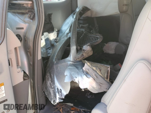 2015 Toyota Sienna XLE with VIN 5TDYK3DC9FS559460, listed as a Copart auction lot 59599405 with Not provided miles and Salvage title. Bid and sale history available at DreamBid. Image 13.