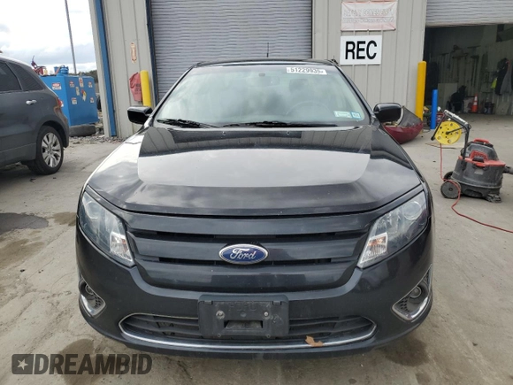 2011 Ford Fusion SE with VIN 3FAHP0HAXBR200131, listed as a Copart auction lot 51229935 with 135,809 mi miles and Salvage Title. Bid and sale history available at carsss.com. Image 5.