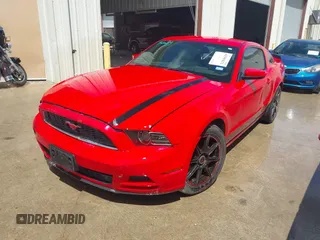 2014 Ford Mustang V6 with VIN 1ZVBP8AM1E5201949, listed as a IAAI auction lot 42505831 with 150,236 mi miles and . Bid and sale history available at DreamBid. Image 17.