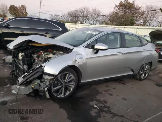 2021 Honda Clarity Plug-In Hybrid with VIN JHMZC5F11MC000880, listed as a Copart auction lot 81492934 with 31,734 mi miles and Salvage Title. Bid and sale history available at carsss.com. Image 1.