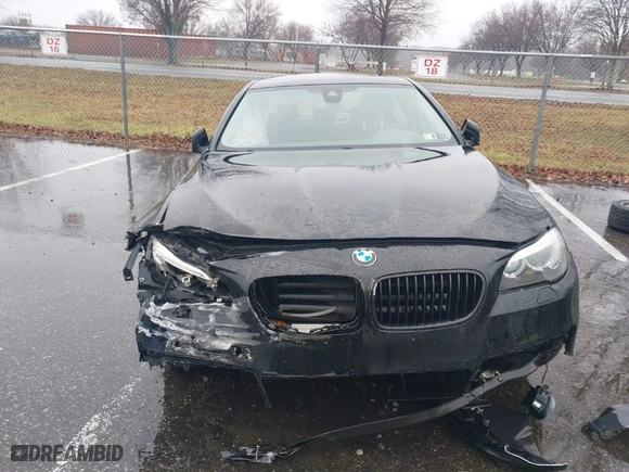 2016 BMW 5 Series 535i xDrive with VIN WBA5B3C55GG260370, listed as a IAAI auction lot 41100850 with 1 mi miles. Bid and sale history available at carsss.com. Image 11.
