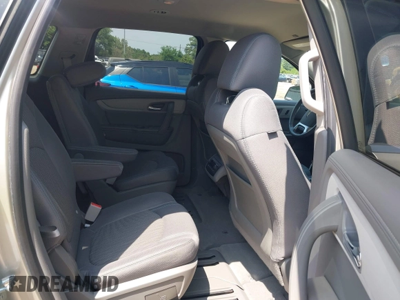 2015 Chevrolet Traverse LT z VIN 1GNKRHKD7FJ109076, wystawiony jako IAAI lot #42032817 z przebiegiem 62 830 mil mil oraz . Historia ofert i sprzedaży dostępna na DreamBid. Obrazek 8.