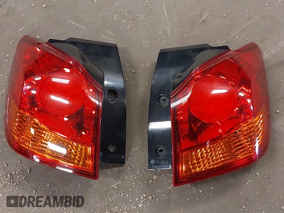 2018 Mitsubishi Outlander ES with VIN JA4AP3AU8JZ024640, listed as a IAAI auction lot 42558619 with 69,302 mi miles and . Bid and sale history available at DreamBid. Image 12.