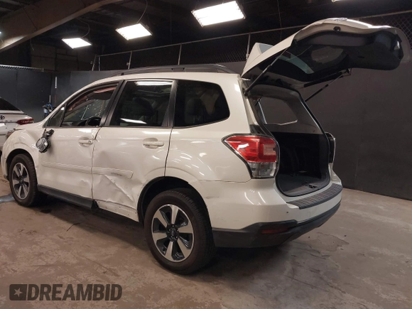 2018 Subaru Forester Premium with VIN JF2SJAEC6JH547549, listed as a IAAI auction lot 42050065 with 86,854 mi miles and . Bid and sale history available at DreamBid. Image 3.