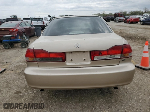 2001 Honda Accord EX z VIN 1HGCG165X1A045185, wystawiony jako Copart lot #51021305 z przebiegiem Nie podano mil oraz Szkoda całkowita • Salvage title. Historia ofert i sprzedaży dostępna na DreamBid. Obrazek 6.