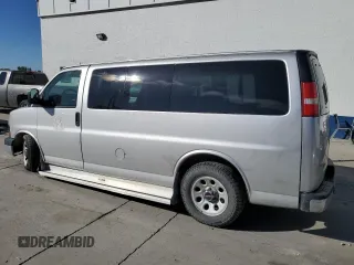2012 GMC Savana 1LT with VIN 1GKS8CF47C1172784, listed as a Copart auction lot 71385104 with 105,950 mi miles and Salvage Title. Bid and sale history available at carsss.com. Image 2.