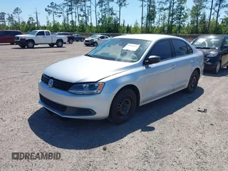 2014 Volkswagen Jetta S with VIN 3VW2K7AJ6EM220778, listed as a IAAI auction lot 42035805 with 131,524 mi miles and . Bid and sale history available at DreamBid. Image 2.