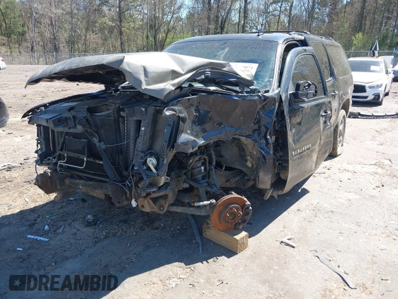 2010 Chevrolet Suburban LT with VIN 1GNUCJE0XAR144358, listed as a IAAI auction lot 41803071 with Not Provided miles and . Bid and sale history available at DreamBid. Image 6.