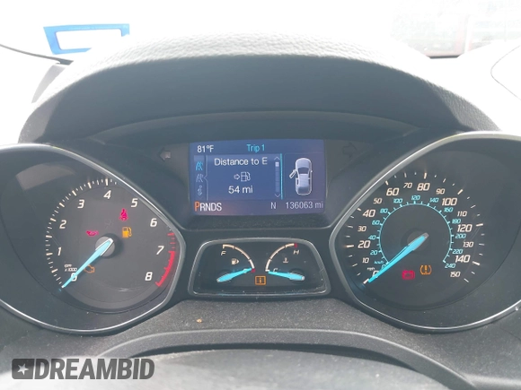 2013 Ford Escape SE with VIN 1FMCU0GX5DUA10943, listed as a IAAI auction lot 42050783 with 136,063 mi miles. Bid and sale history available at carsss.com. Image 7.