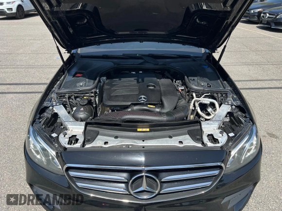2020 Mercedes-Benz E 350 with VIN W1KZF8DBXLA841120, listed as a Copart auction lot 55361315 with 118,655 mi miles and Clean Title. Bid and sale history available at DreamBid. Image 8.
