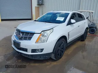 2010 Cadillac SRX Premium Collection with VIN 3GYFNFEY8AS560172, listed as a IAAI auction lot 42109047 with 161,684 mi miles. Bid and sale history available at carsss.com. Image 2.